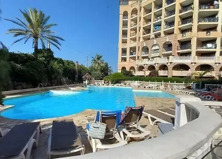 Cosy Blue Classé 2 étoiles Piscine Parking Clim Terrasse *