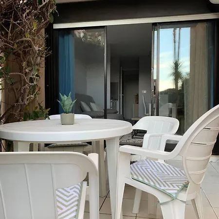 Cosy Blue Classé 2 étoiles Piscine Parking Clim Terrasse Appartamento Cannes