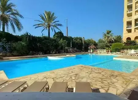 Cosy Blue Classe 2 Etoiles Piscine Parking Clim Terrasse *